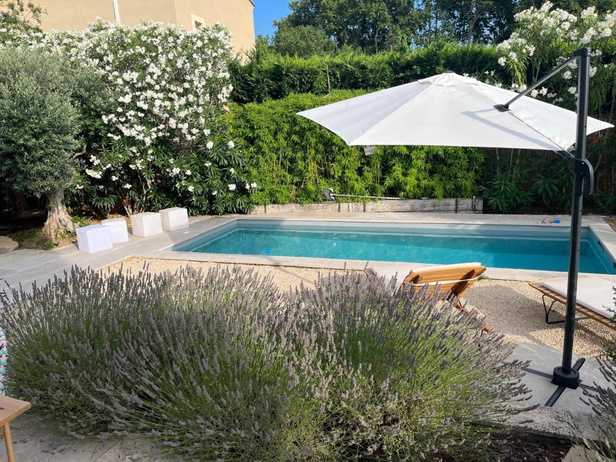 Villa Aprile Saint-Étienne-du-Grès Esterno foto